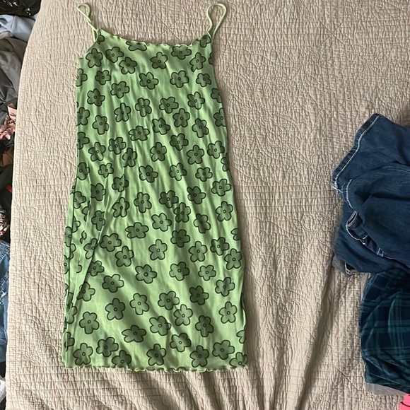 Dresses & Skirts - medium olive colores sized dress with dark green floral prints all over.